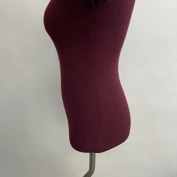 Carmen Marc Valvo Women's Sweater Medium Red Maroon Burgundy NWT - Picture 4 of 9